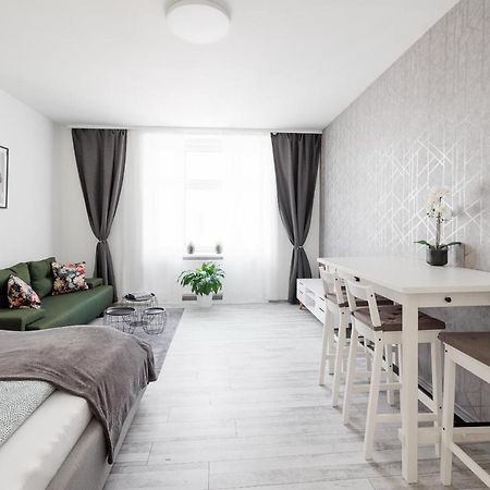 Einzigartiges Apar. Prater/Messe Apartment Wina Bagian luar foto