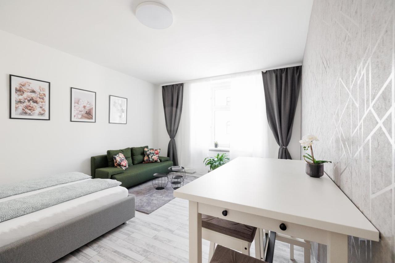 Einzigartiges Apar. Prater/Messe Apartment Wina Bagian luar foto