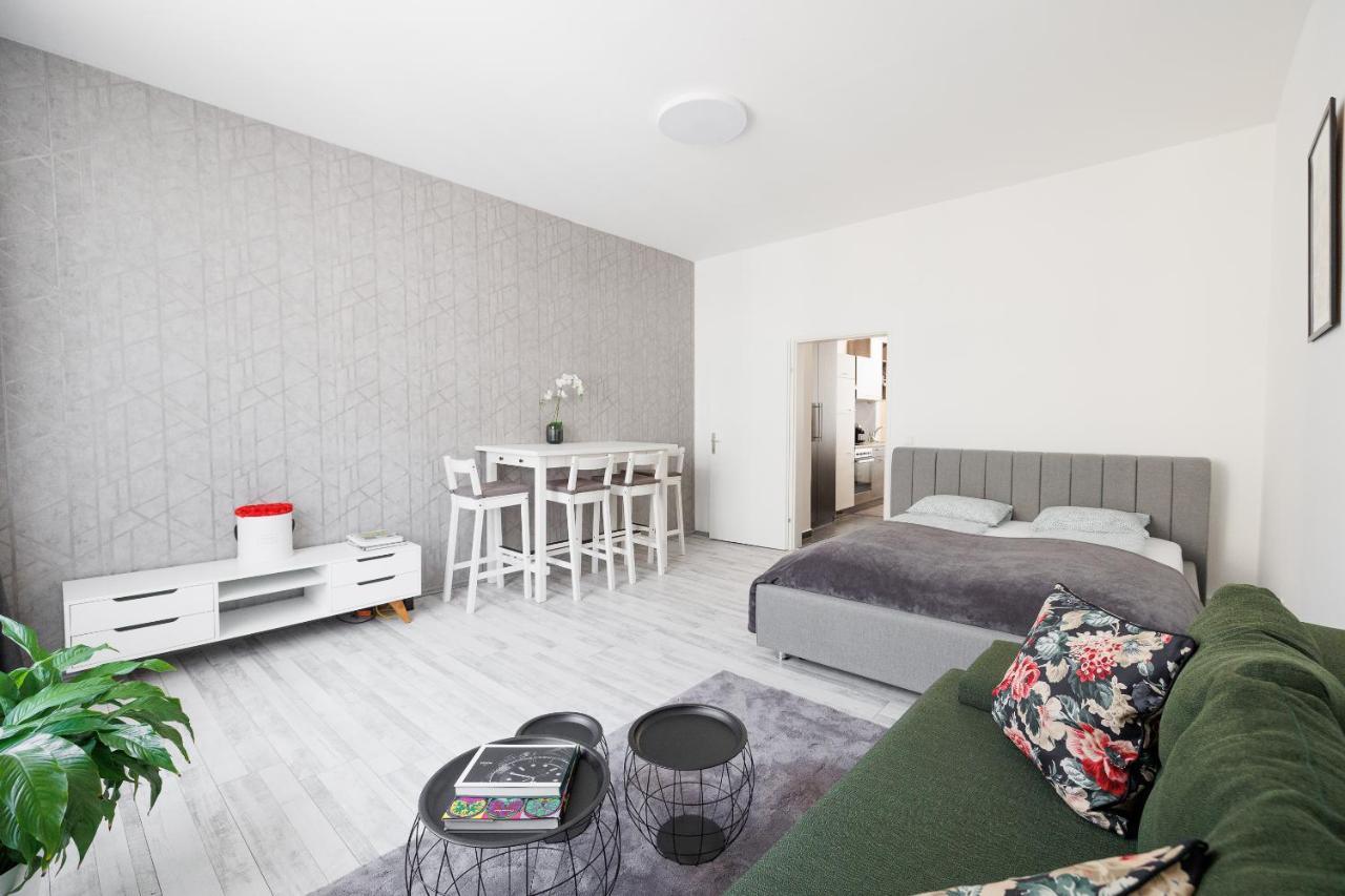 Einzigartiges Apar. Prater/Messe Apartment Wina Bagian luar foto